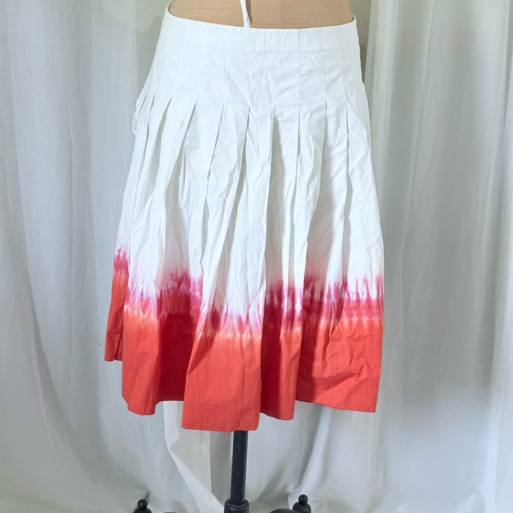 Prada Skirt with White and Red Ombre